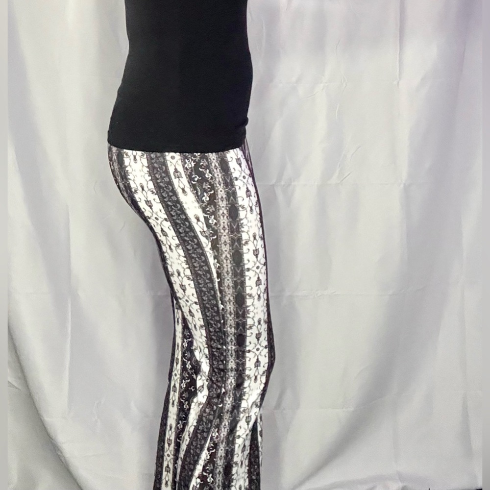 Stylish Black and White Snake Print Pants